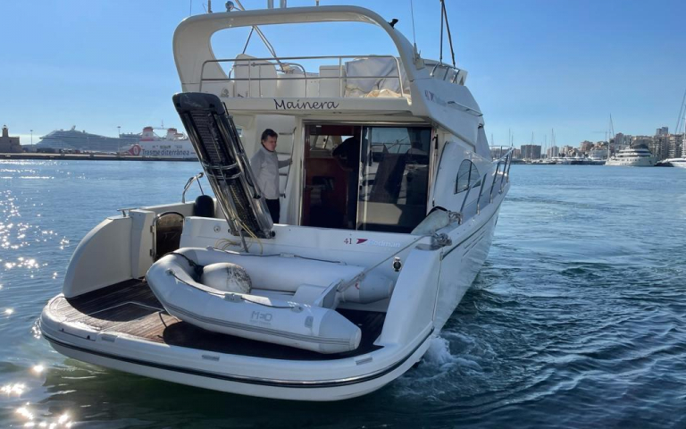 boat Port Adriano