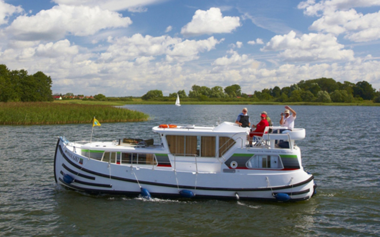 boat Saint Martin sur Oust