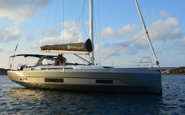 boat Punta Nuraghe